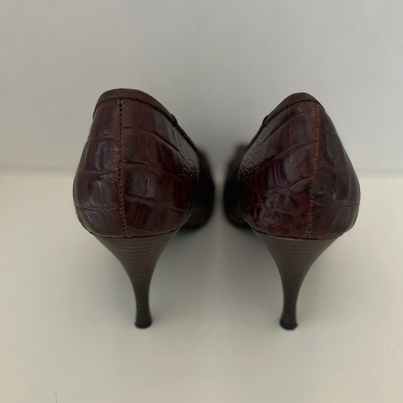 Spiegel Brown Crocodile Print Leather High Heel Pumps, 7.5, EUC - Picture 4 of 6